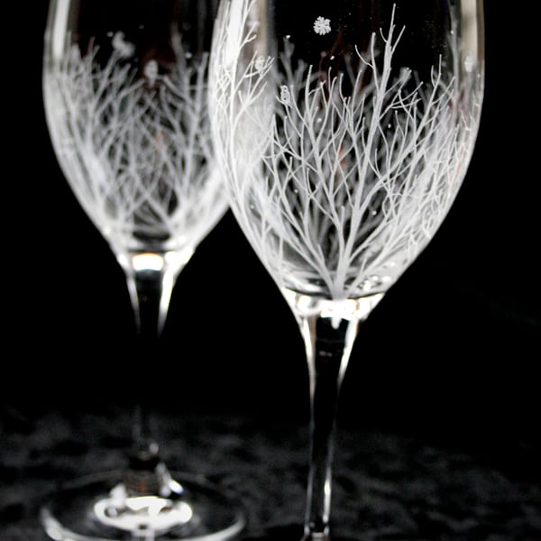 Pair of Winter Themed Engraved Crystal Glasses