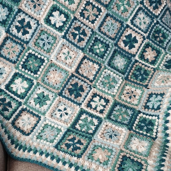 Spiced Biscuits Blanket - Costal Colours