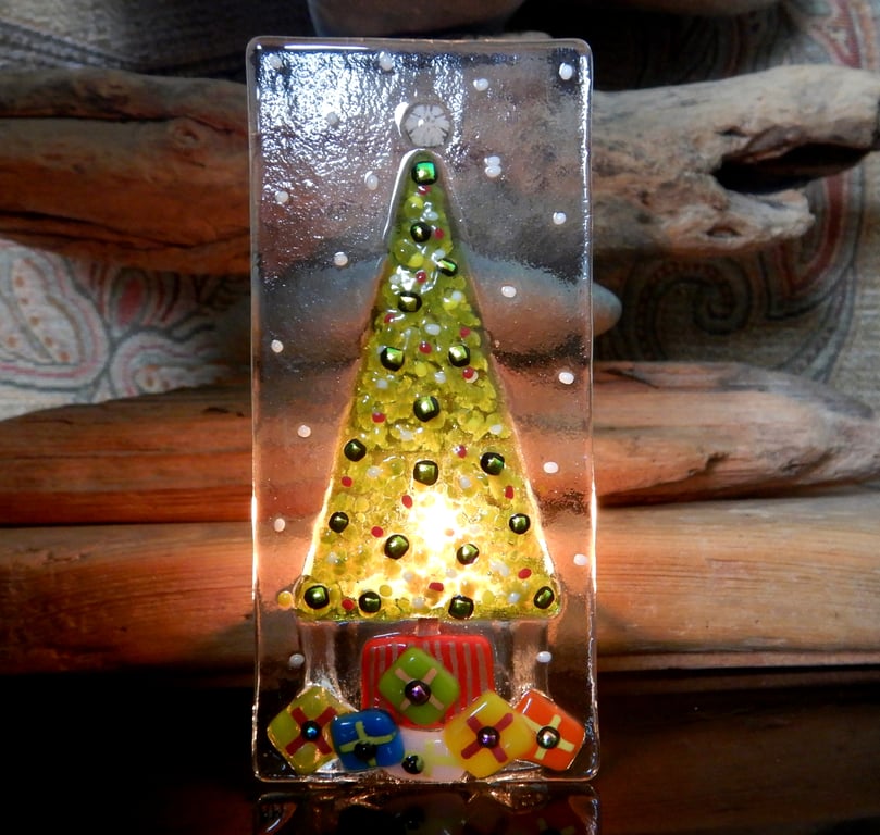 Handmade Fused Glass 'Christmas Tree' T Light Holder