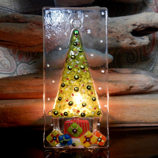 Handmade Fused Glass 'Christmas Tree' T Light Holder