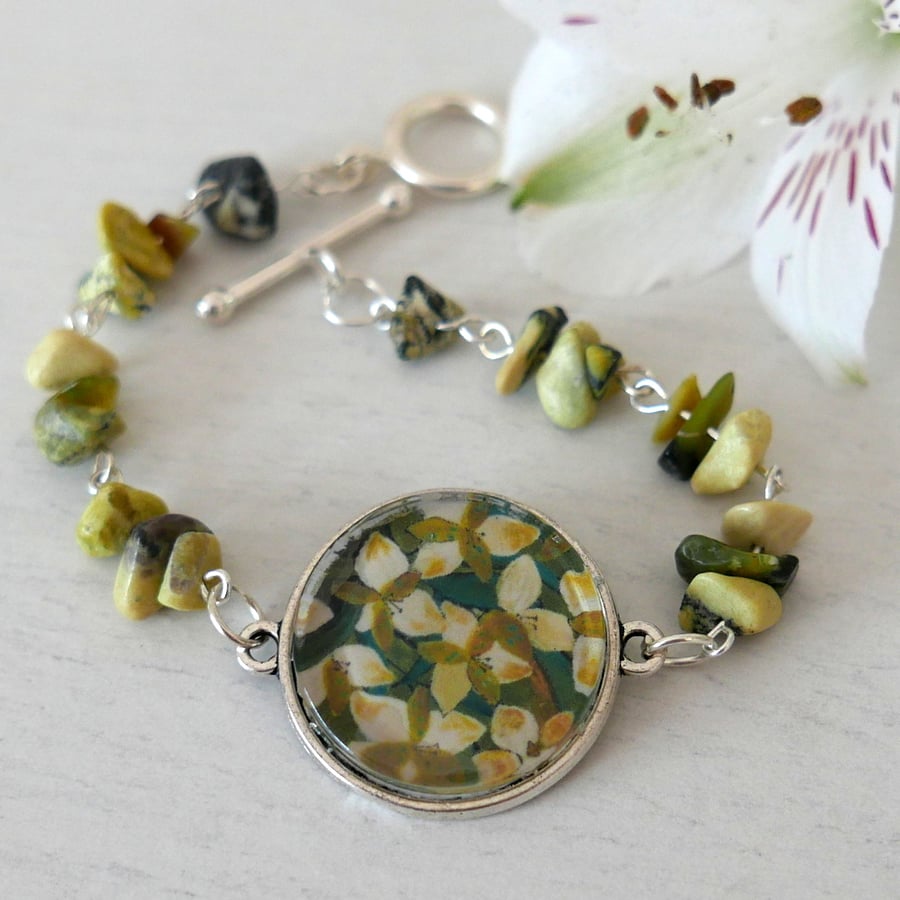 Green Floral Bracelet with Art Print, Gemstone Chip Bracelet