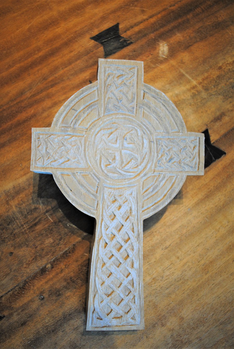 Handcarved Celtic Cross in Oak