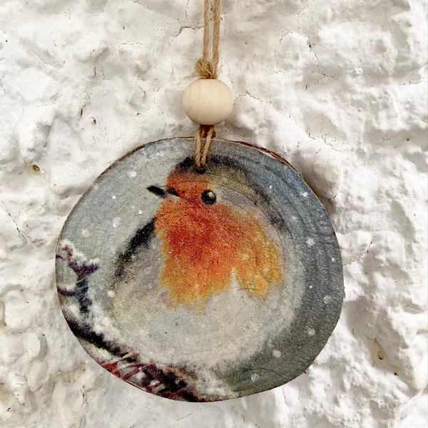 Little Winter Robin Red Breast Christmas Decoration Wood Slice Hanging Bauble