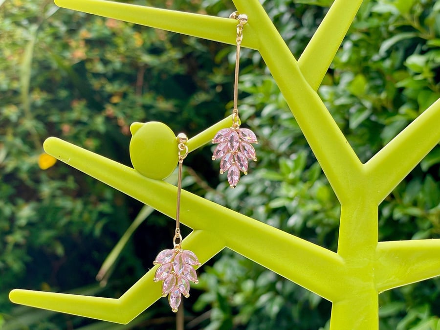 CRYSTAL FLOWER EARRINGS pink art deco drop dangle statement glass 