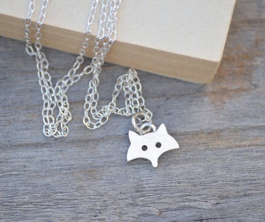 Little Fox Necklace In Sterling Silver