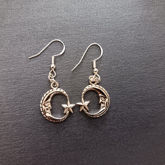 Moon and star silver dangle earrings 