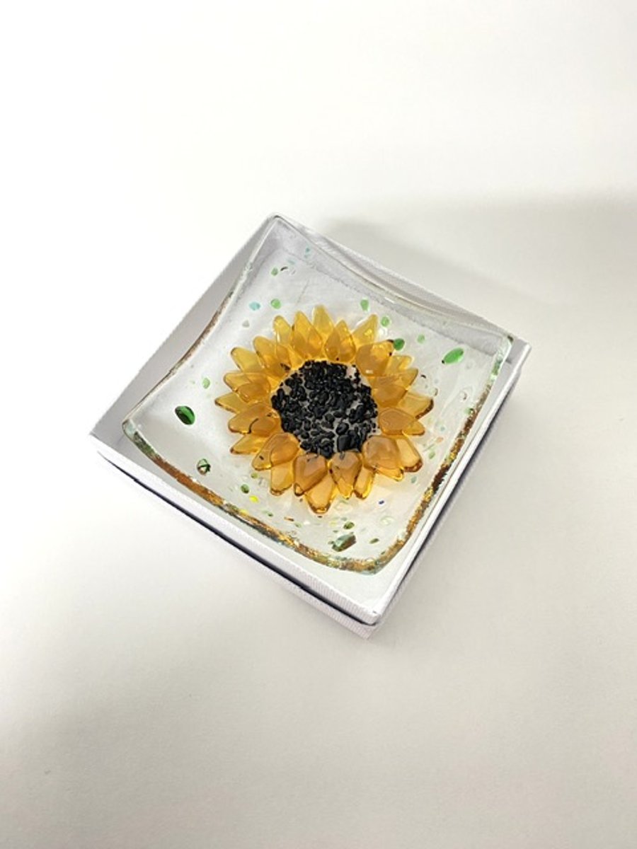 Fused glass sunflower trinket dish