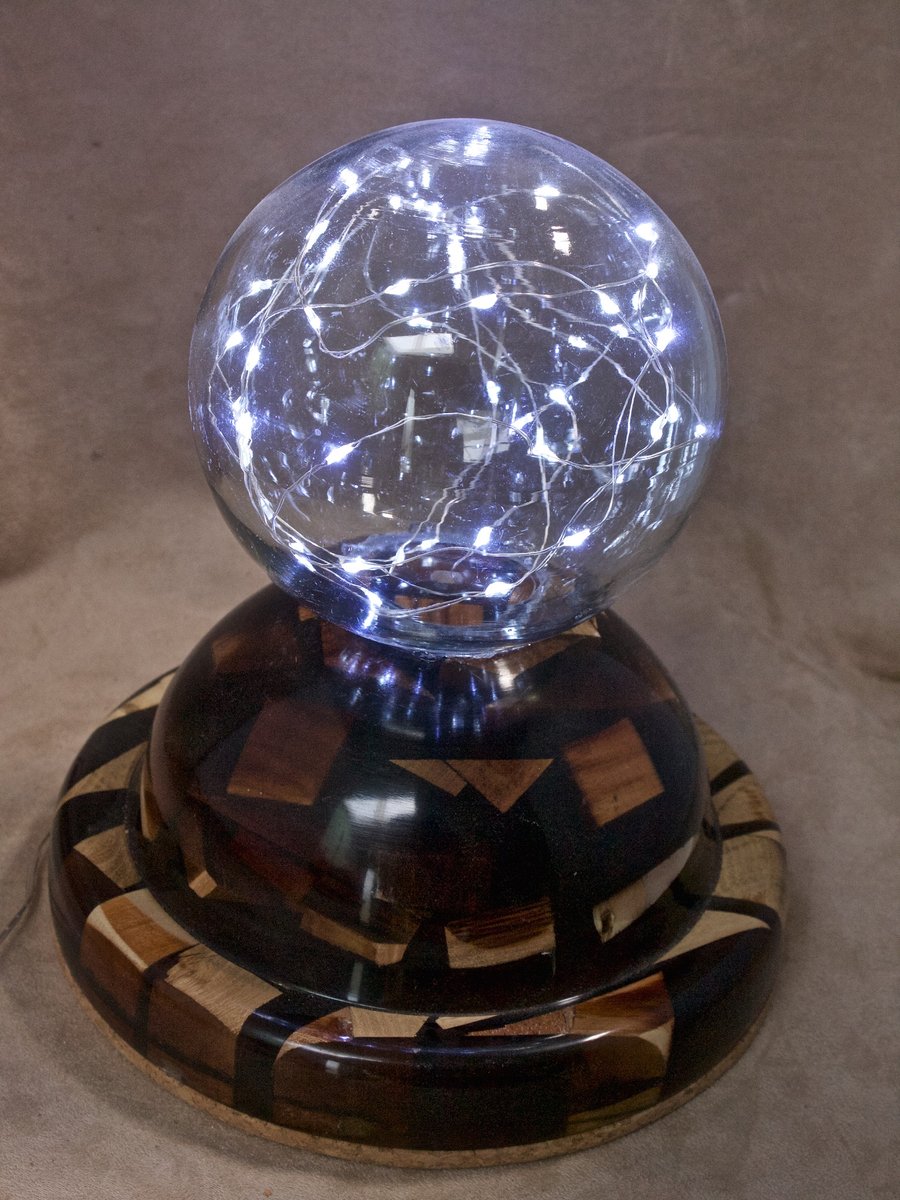 Glass float store lamp