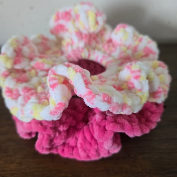 Set of 2 Super chunky Supersoft chenile giant scrunchies stretch elastic