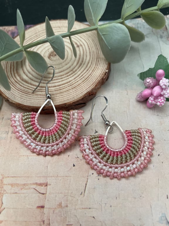 Boho macrame beaded hoop dangle earring, gift teenage girl, boho accessories 