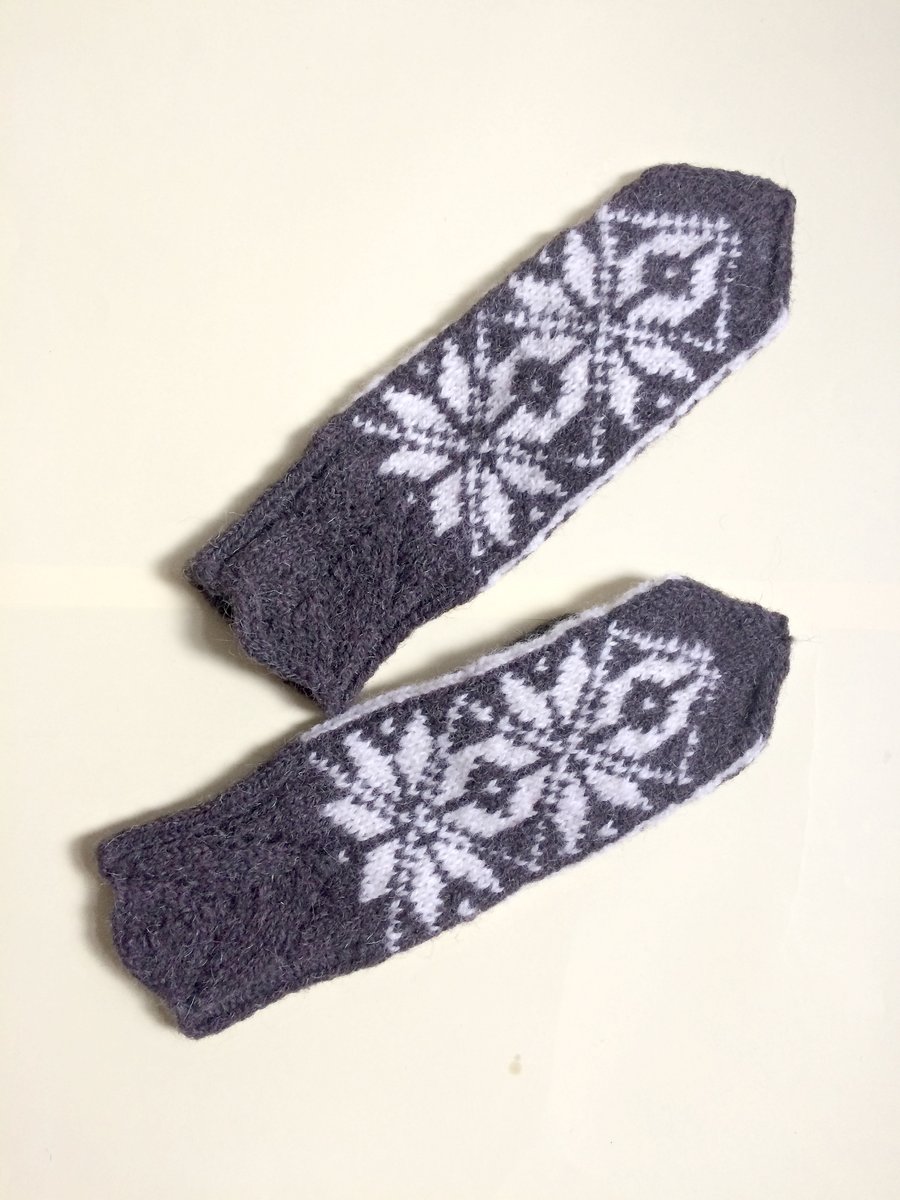 READY TO SHIP Hand Knit Wool Mittens Fair Isle Grey White Snowflake Christmas
