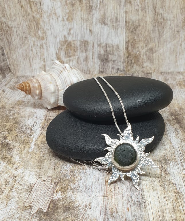 Sterling Silver 925 Dark Green Seaham Seaglass Sun Pendant Full Hallmark