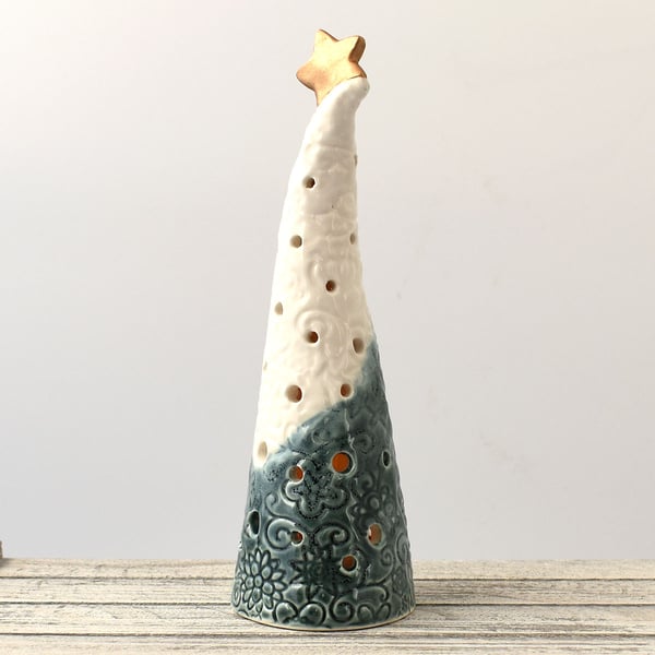 A311 Ceramic Christmas Tree Tea Light Holder (UK postage free)