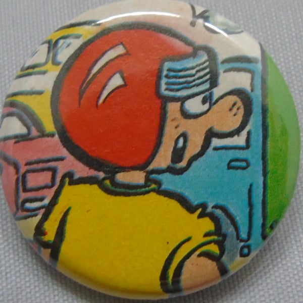 Comics Badge - Motorbike Helmet
