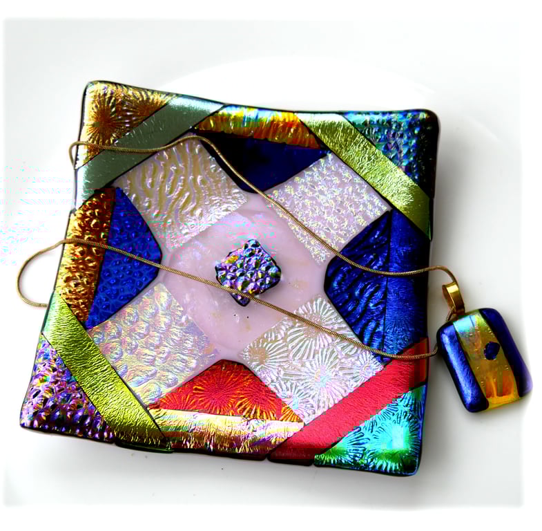 Dichroic Patchwork Fused Glass Art Dish 11.5cm 