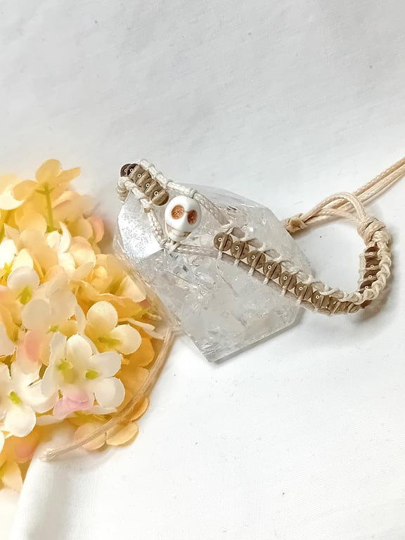Howlite Skull & Smokey Quartz Bracelet