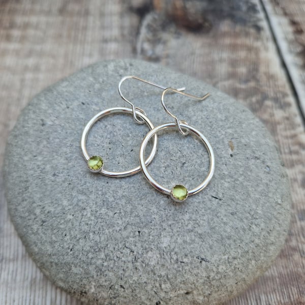 Sterling Silver Circle Hoop Earrings with Green Peridot Stones