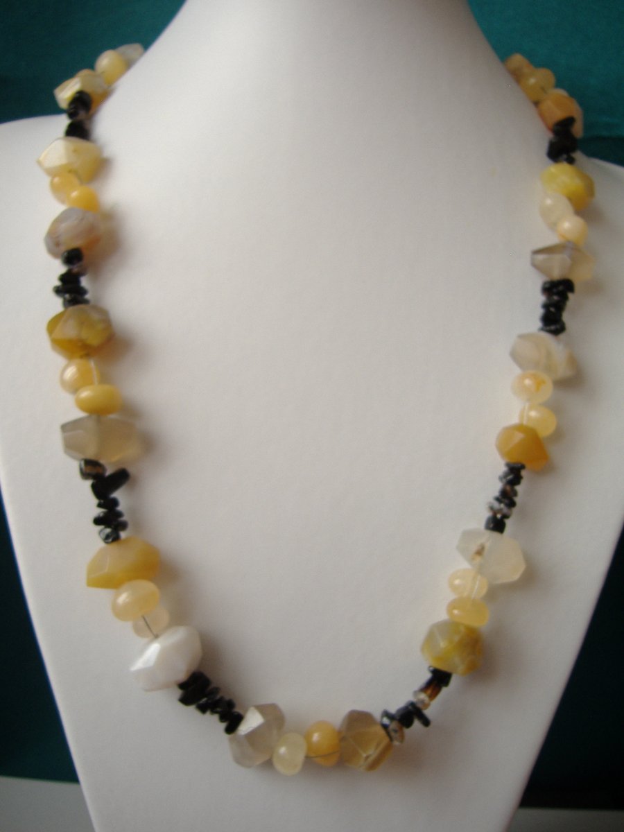 Yellow Agate, Yellow Jade & Onyx Necklace  - Handmade - Genuine Gemstone