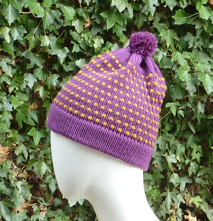 Woman's Knitted Beanie