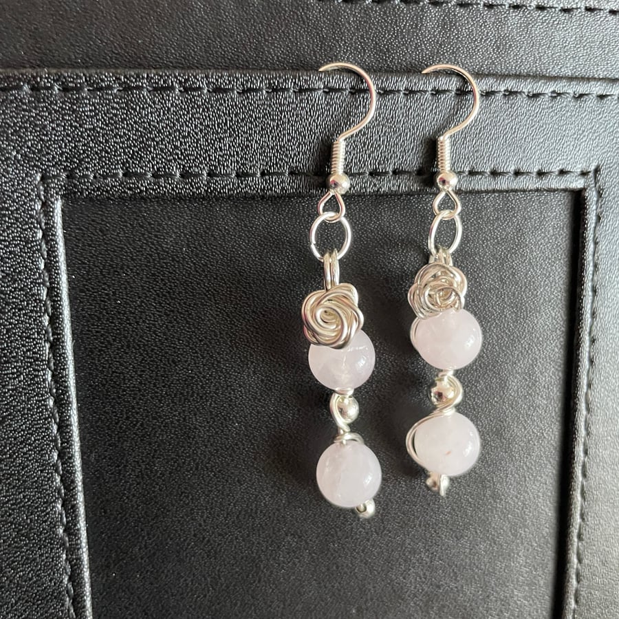 Rose Quartz Earrings With Wire Rose