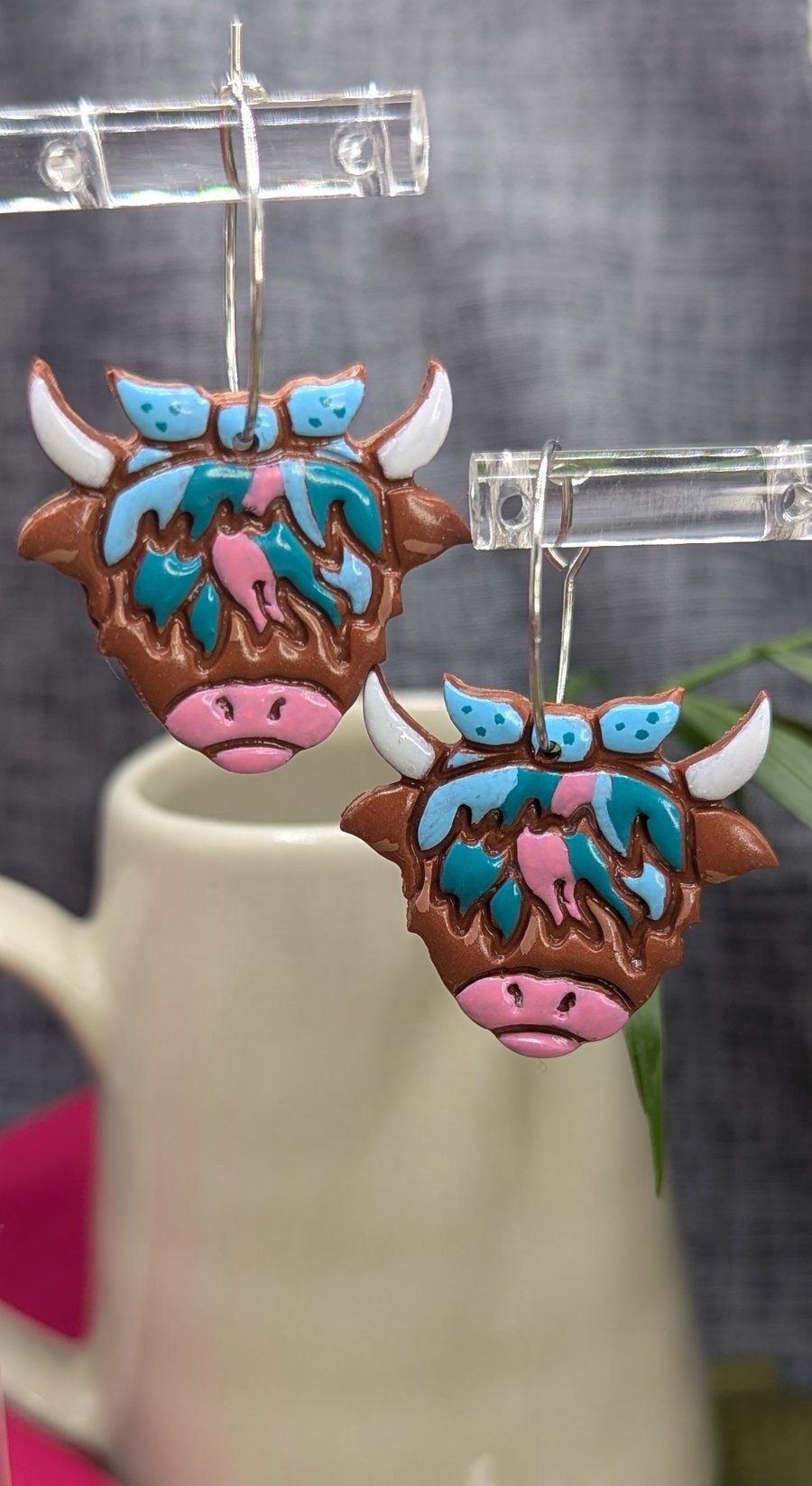 Highland cow earrings 