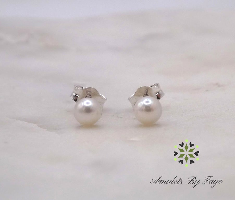 Saltwater Akoya Pearl Cabochon 4mm Gemstones Sterling Silver Stud Earrings.