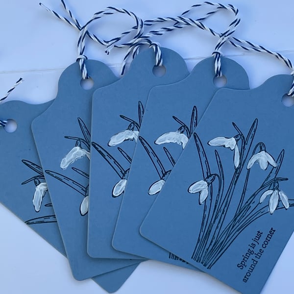Set of 5 Spring is just around the corner Snowdrop gift tags