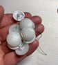 Set of 9 white domed buttons with shank - Image 3