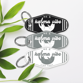 Karma - Retro Cat Motel-Style Keyring: Retro Acrylic Keychain, Song Inspired