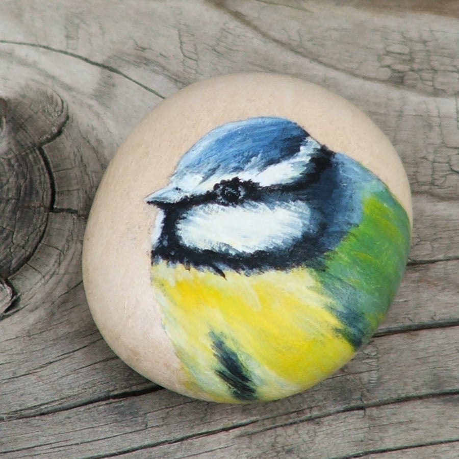 Hand painted wooden pebble - Blue Tit - 3.5x3cm (1.5x1.25 inches)