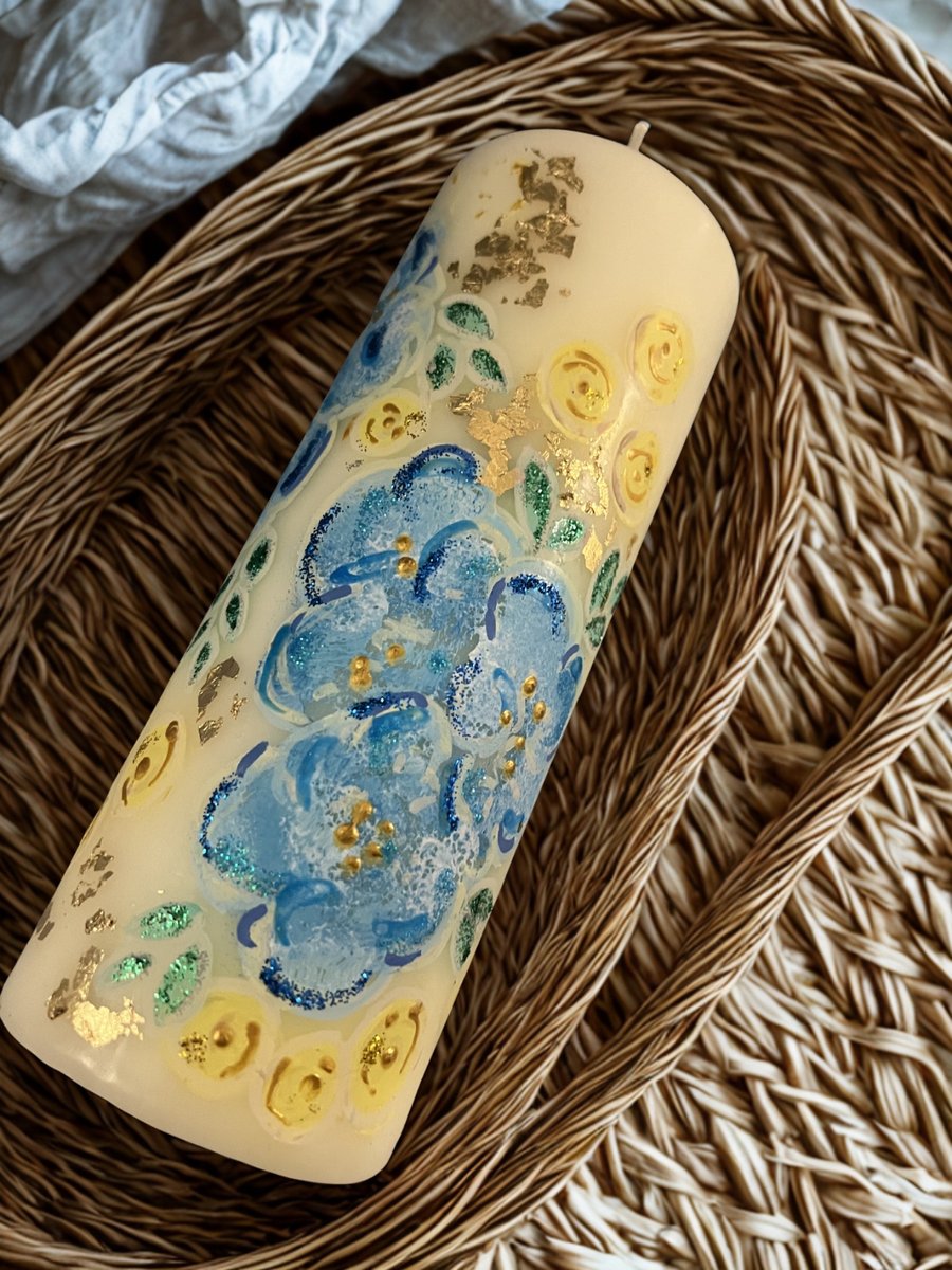 Large pillar candle, centre piece, wedding, gift, home, birthday, present.