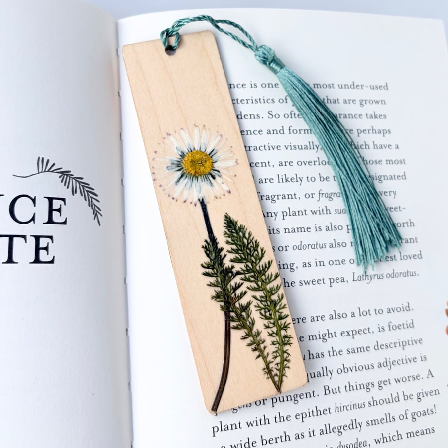 Pressed Flower Wooden Bookmark, Daisy