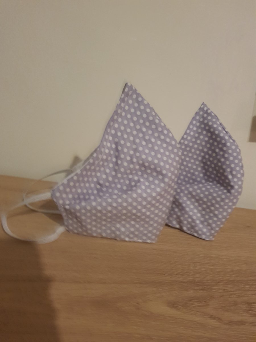 Mens face mask grey with white dots 2 layers 