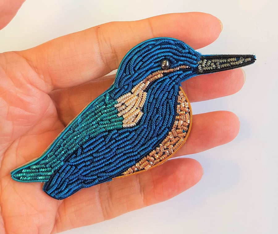 Kingfisher Brooch, Bird Jewellery, Gift for Bird Lover, Goldwork Kingfisher, Gol