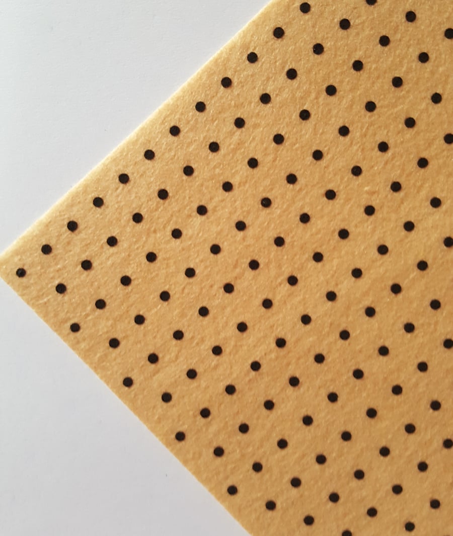 1 x Printed Felt Square - 12" x 12" - Polka Dot - Beige (Black Dots) 