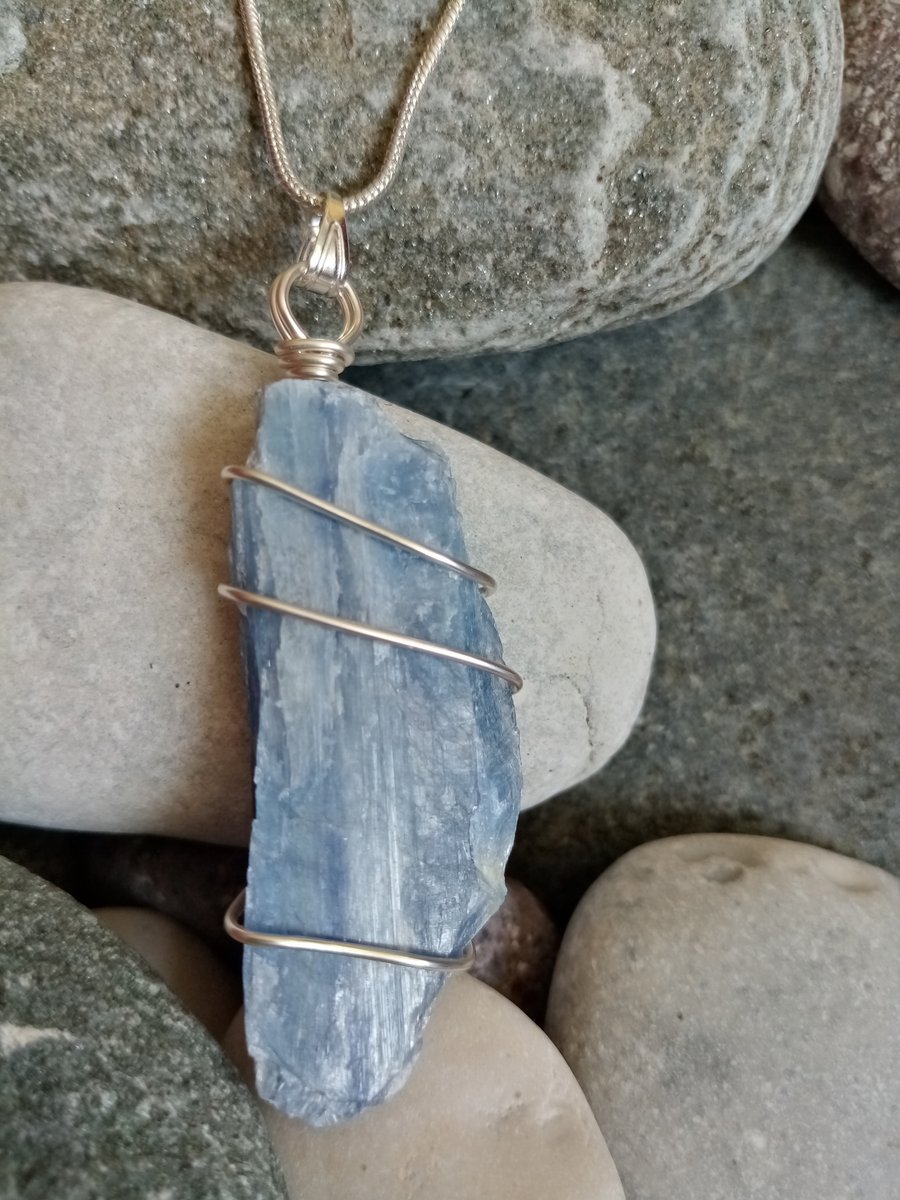 Wire-wrapped natural Kyanite necklace 