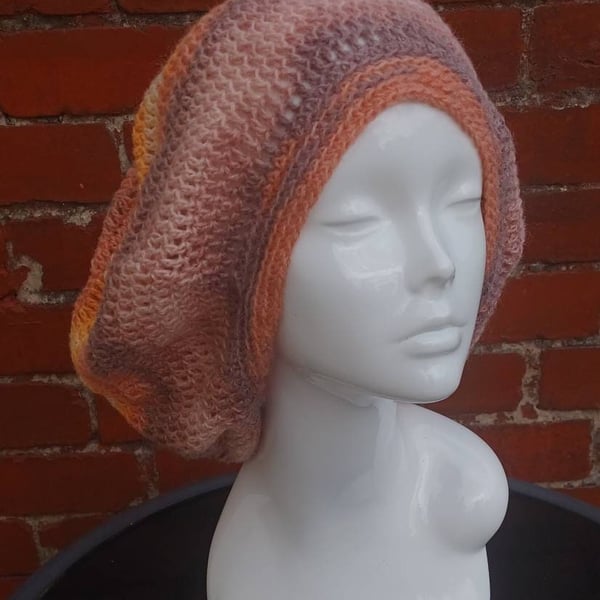 Slouchy beret, baggy beanie