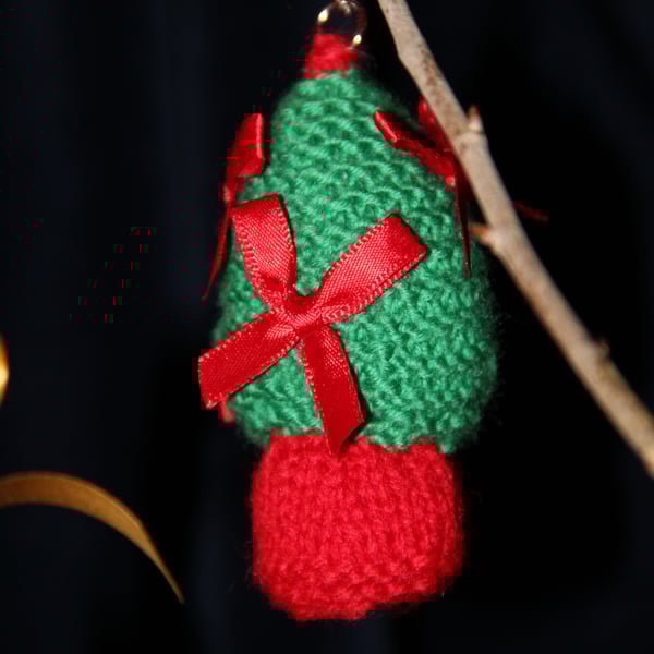 Hand Knitted Christmas Tree Keyring