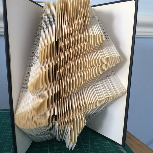 Modern Christmas Tree MMF Book folding Pattern - EMAILED PDF PATTERN