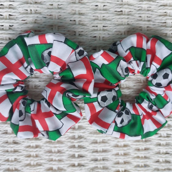 Pack of 2 England Football Hair Scrunchies 
