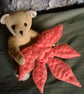 Ted, a collectable jointed bear, an Autumnal silk leaf.  - Image 10