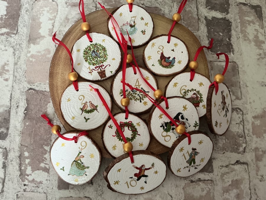 12 Days of Xmas woodslice tree decorations.