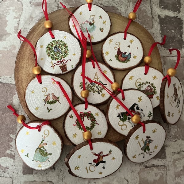 12 Days of Xmas woodslice tree decorations.
