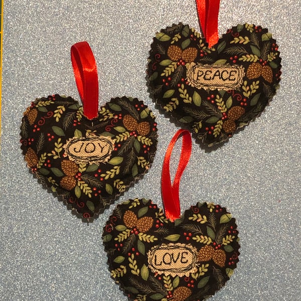Country Cottage Evergreens Christmas Bauble Hearts Love Peace and Joy