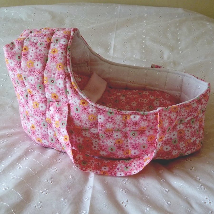 Pretty Pink Doll's Carrycot