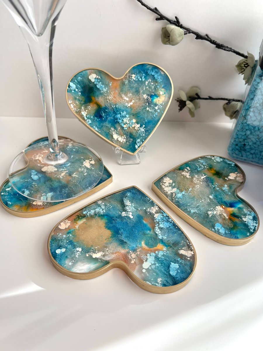Set of four Resin Love heart Shaped drinks Coasters  FREE Delivery