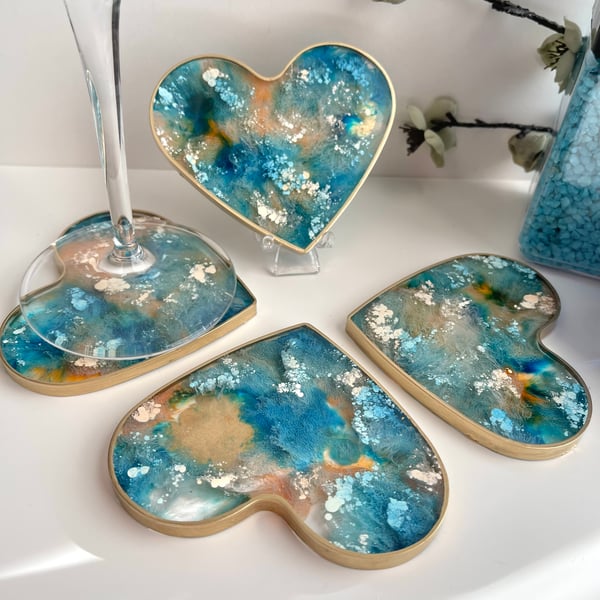 Set of four Resin Love heart Shaped drinks Coasters  FREE Delivery