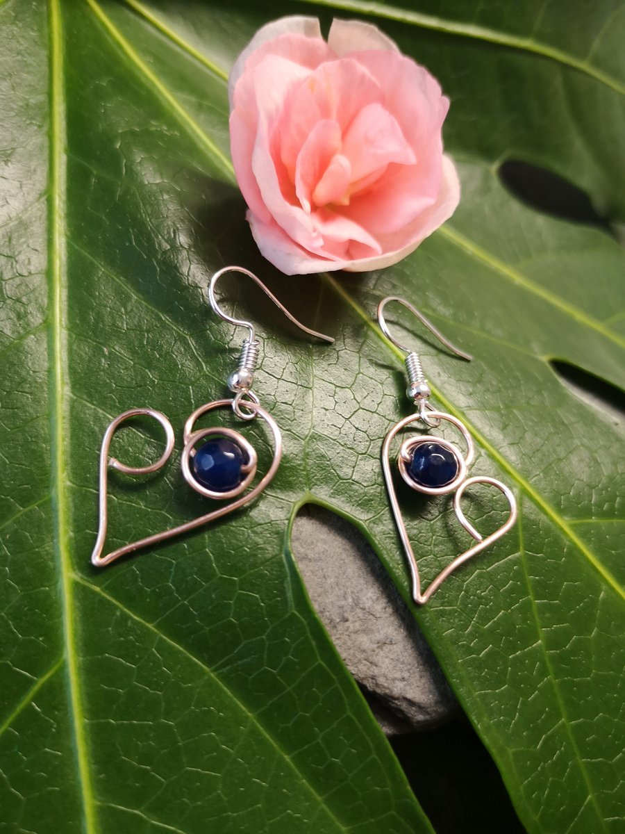 Heart Dangle earrings with gemstones