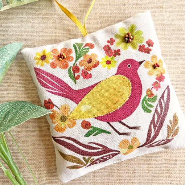 Gift for bird lover, handmade lavender bag, letterbox gift, scented gift