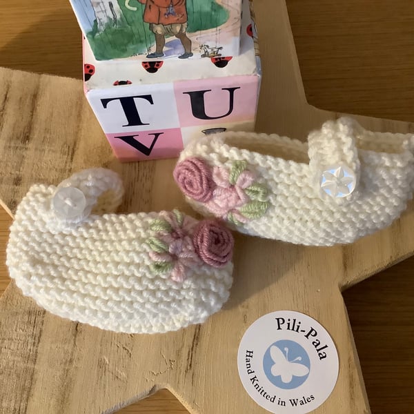 Hand Knitted Mary Jane Baby Booties 0-6 months